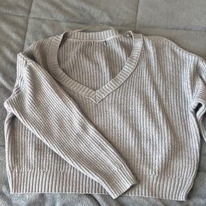 Women's Ribbed V-Neck Sweater - Gray